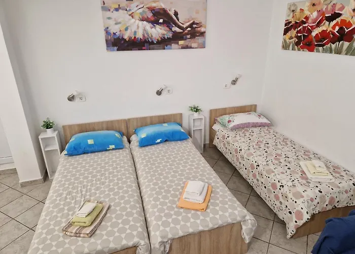 Viking - In The Old Town Of * Split